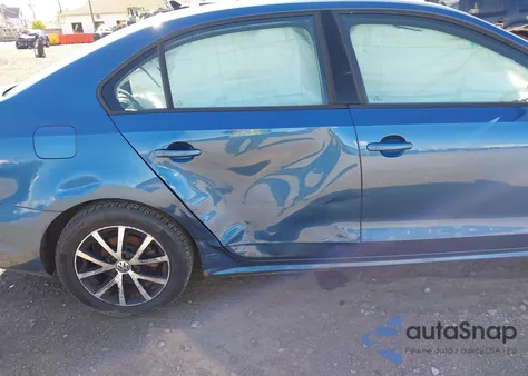 2016 Volkswagen Jetta 1.4T Se z USA, uszkodzony, nr VIN 3VWD67AJ6GM237547